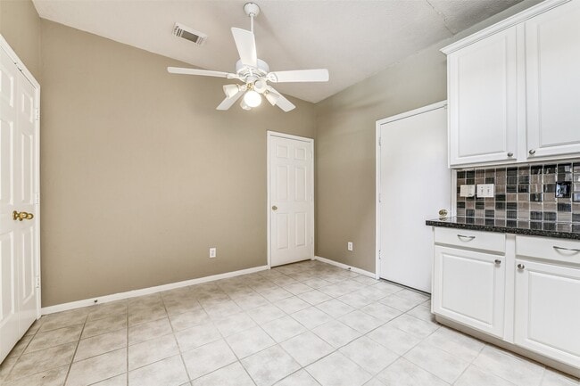 Photo - 317 Vantage Pointe Cir