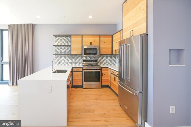 Photo - 1012 Harvard St NW Unidad 8