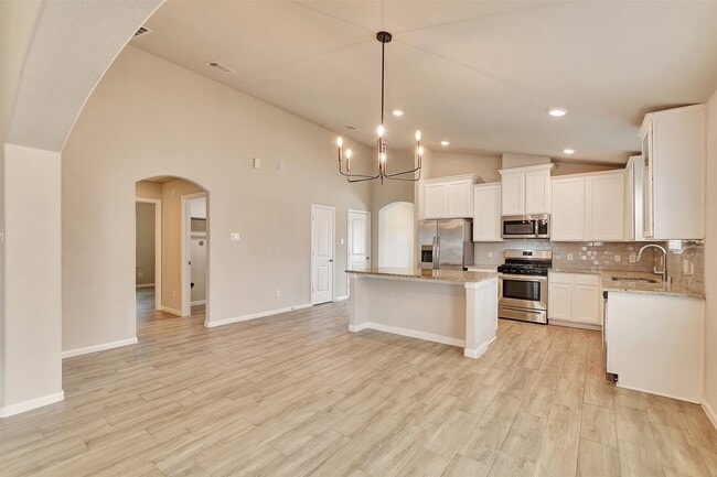 Photo - 388 Kendall Crest Dr