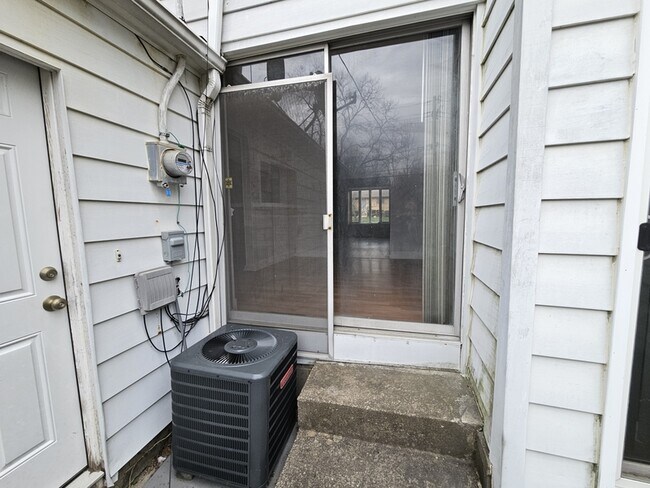 Photo - 6094 Andover Blvd