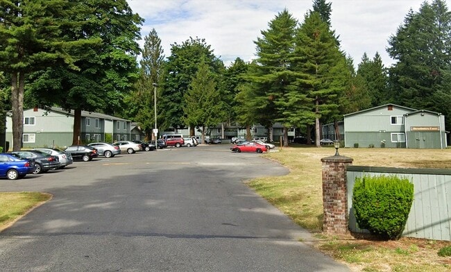 Photo - 7201 Henderson Blvd SE Unidad #7201