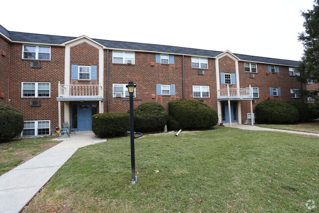 Norris Hills at Calamia Dr