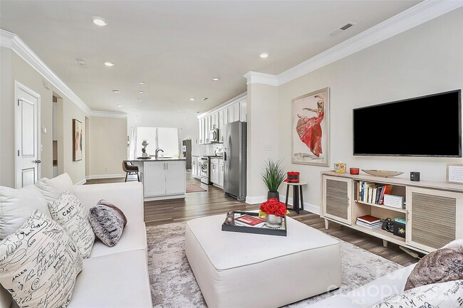 Photo - 2126 Blewett Dr