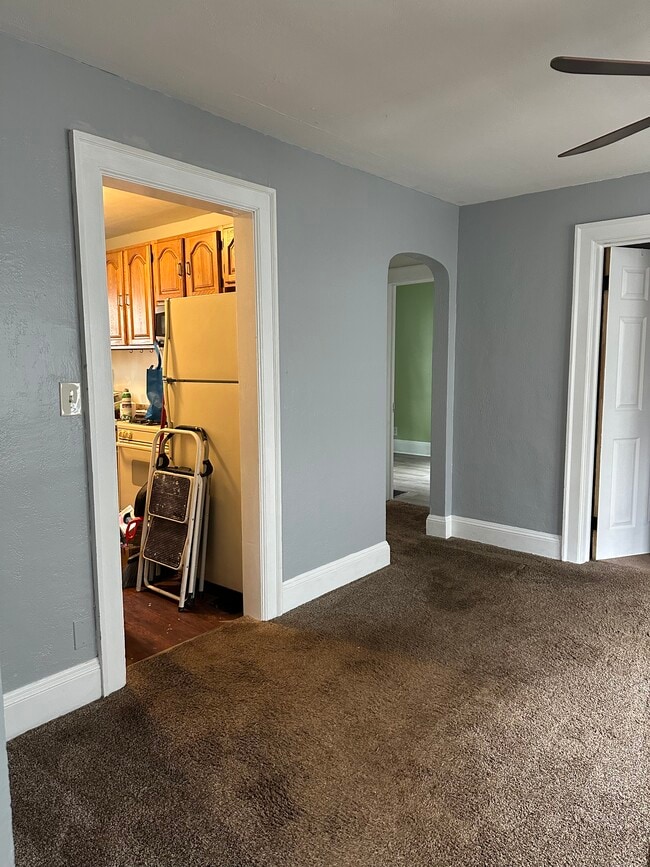 Photo - 5 Beverly Ave Unidad 5 Beverly Ave Lower