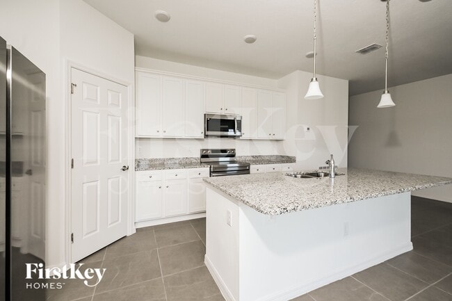 Photo - 564 Crown Rose Dr