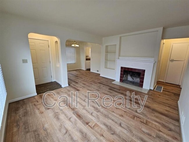 Photo - 4723 N Cedar St