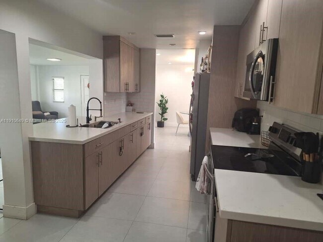 Photo - 13437 SW 44th Ln