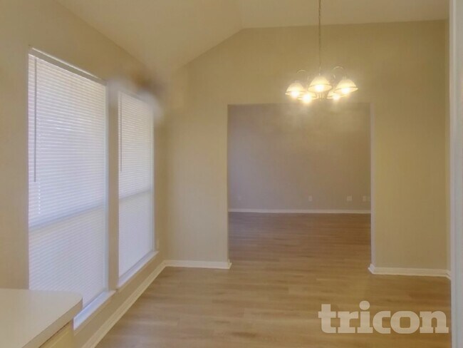 Photo - 7501 Ashcroft Cir