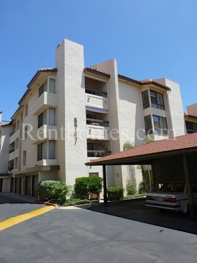 Building Photo - Mission Valley, 6747 Friars Road #132, All Appliances, AC, Fireplace, Community Pool, Spa and Fit...
