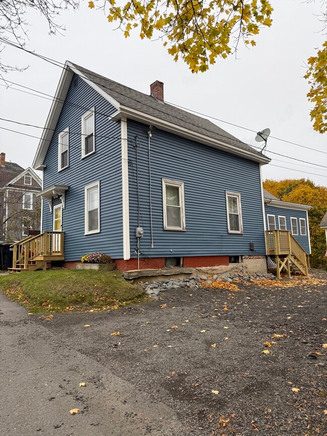 Photo - 45 Dillingham St