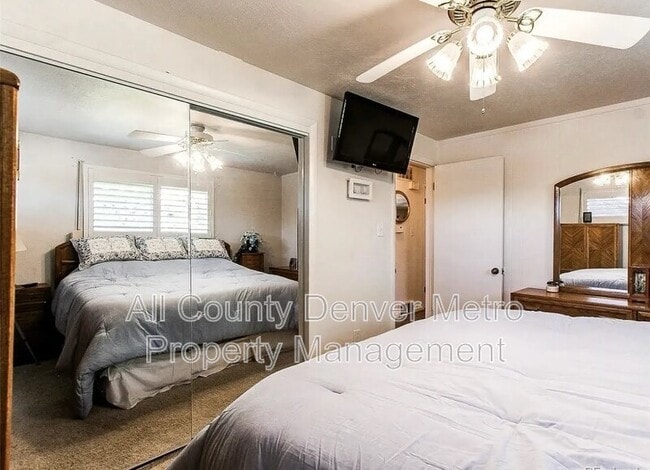 Photo - 769 Alkire St
