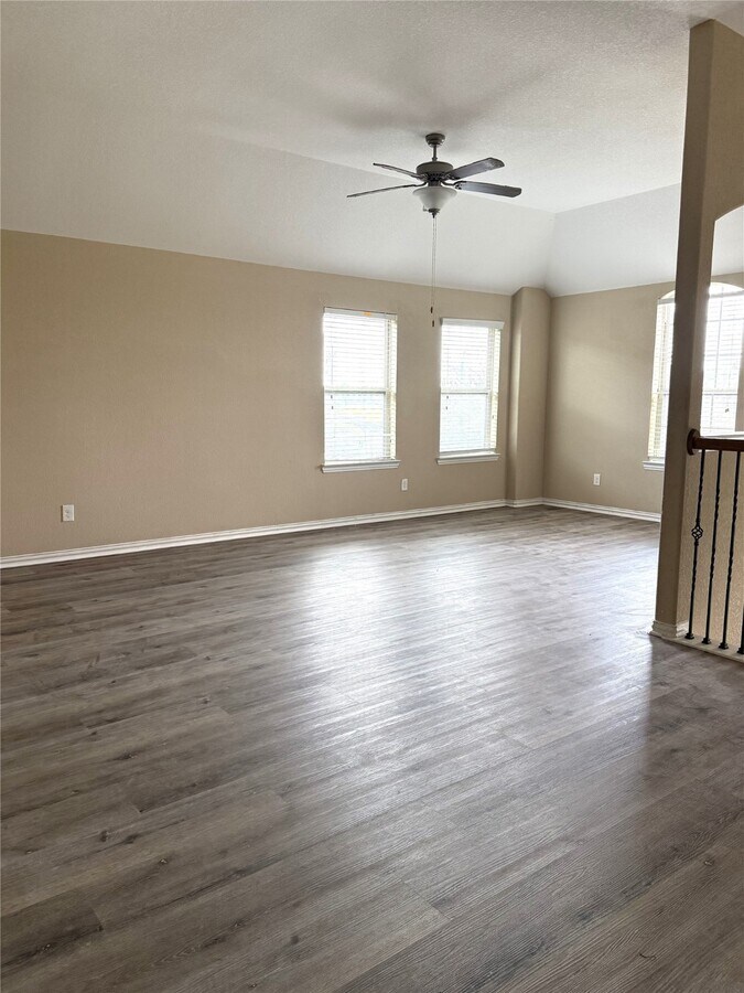 Photo - 11210 Royal Rock Ct