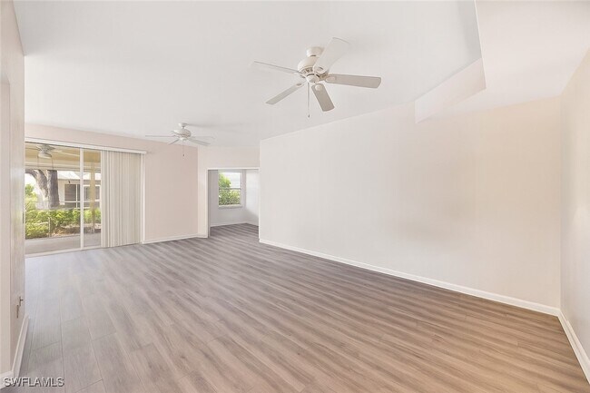 Photo - 7822 Gardner Dr Unit 6-101