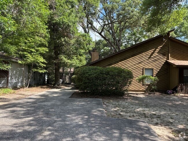 Building Photo - 408 Deborah Ln Rental