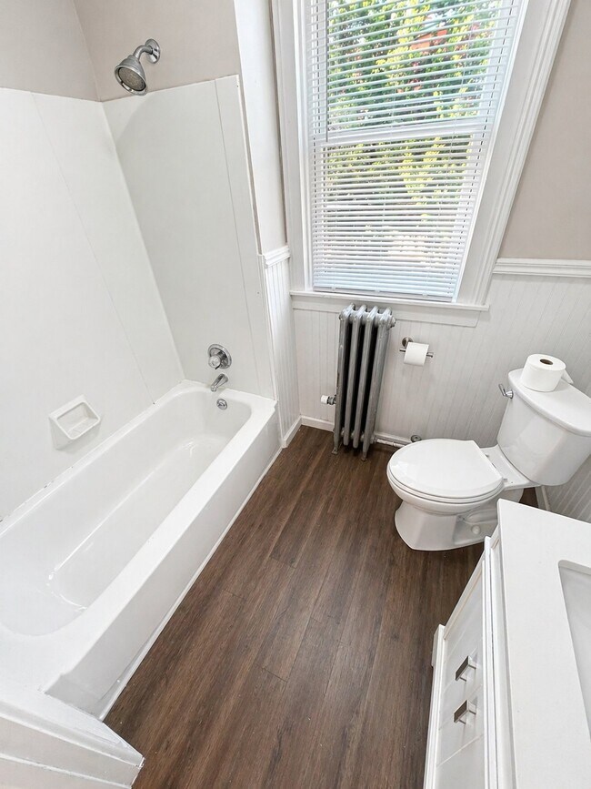 Photo - 571 Jefferson St Unit #3