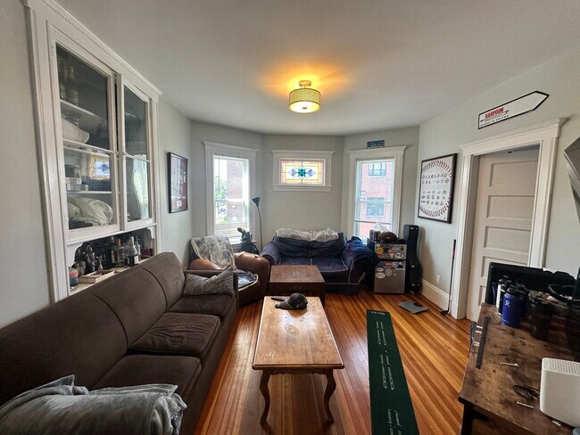 159 Boston St Unit 2