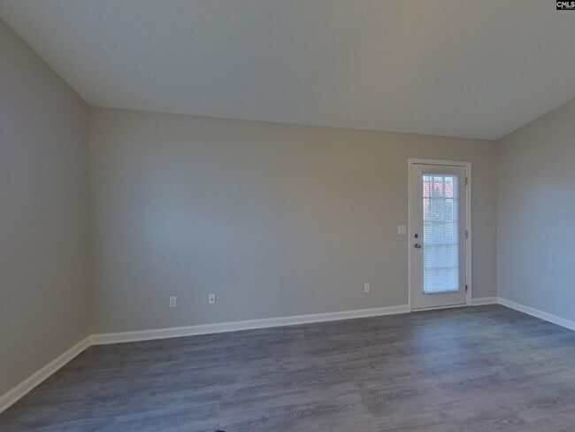 Photo - 255 Legend Oaks Dr