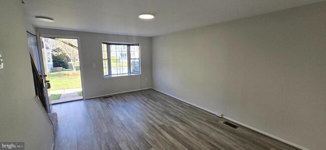 15 Asbury Way
