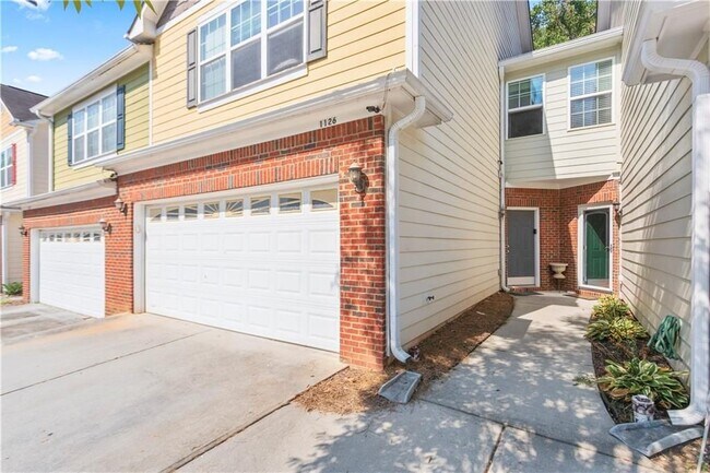 Photo - 1126 Treymont Ln SW