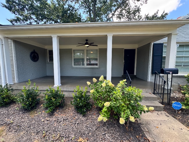 Building Photo - 410 Kaelin Dr Rental