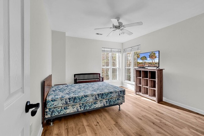 Photo - Don't miss out on this gorgeous 3 bedroom 2.5 bath home nestled in the prestigious gated communit...