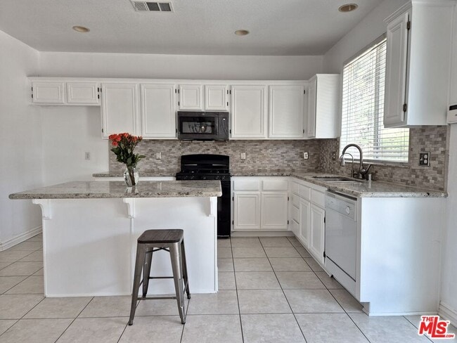 Photo - 7637 Pinot Pl