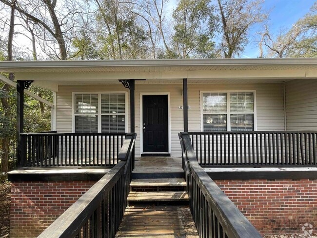 Building Photo - 2719 W Tharpe St Rental