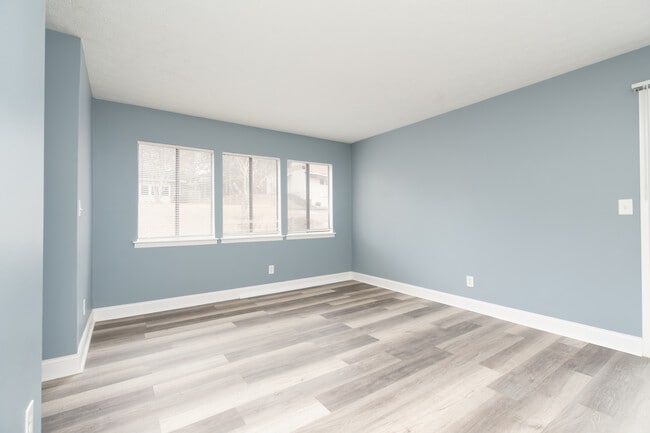 Photo - 7560 Taylor Rd Unit #20