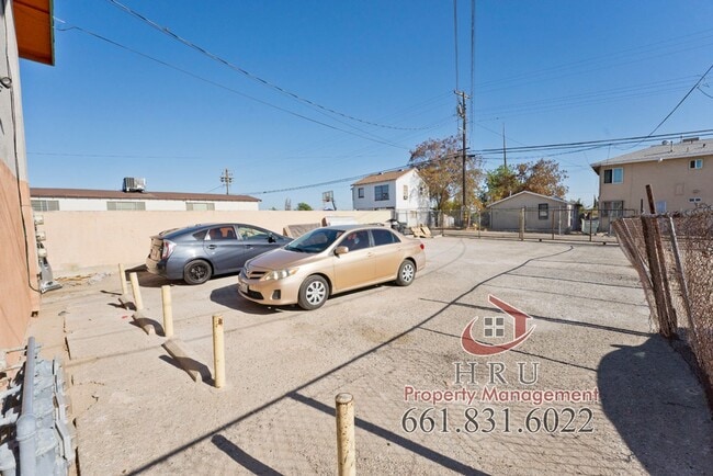 Photo - 1409 Lincoln St Unit C