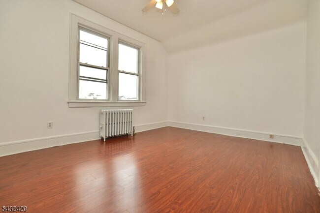 Photo - 428 N 12th St Unit 3