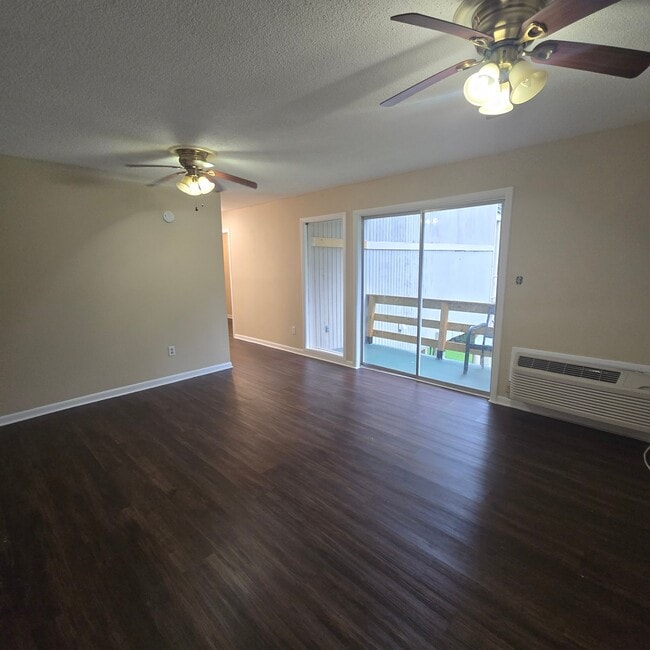 Photo - 360 Aquarius Dr Unit D