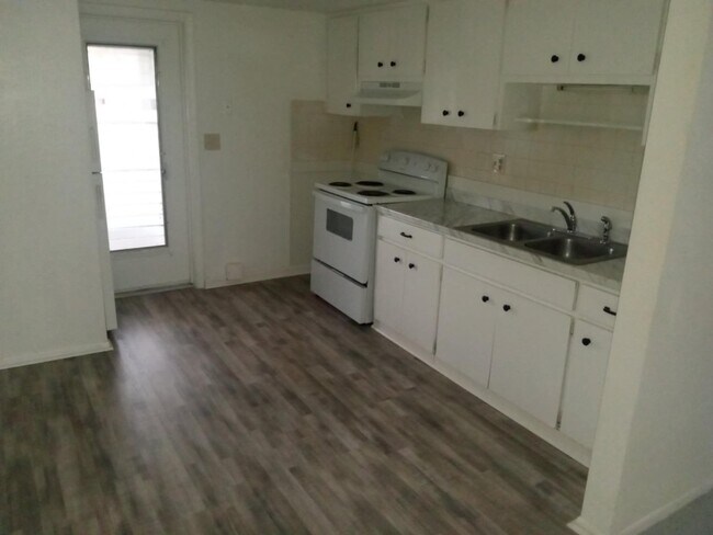 Photo - 521 Magnolia Ave Unidad C