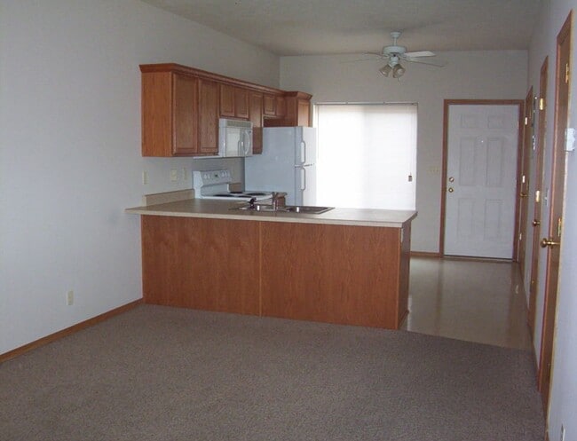 Photo - 236 E Erie St Unit 236 D