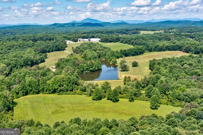 Photo - 1024 Stonepile Rd