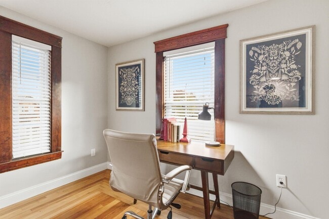 Photo - 65 S Elm St Unidad 3