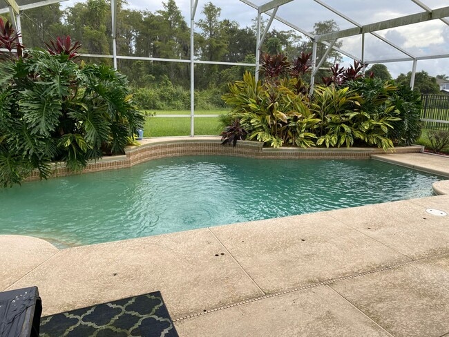 Photo - 10717 Mottram Point