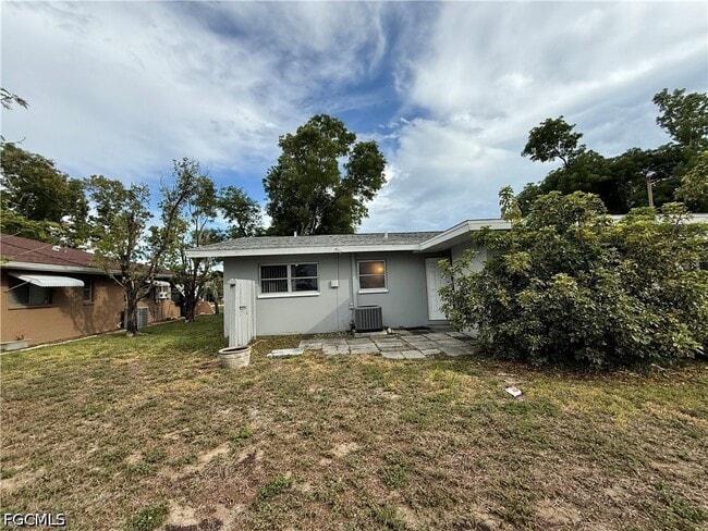 329 Tudor Dr
