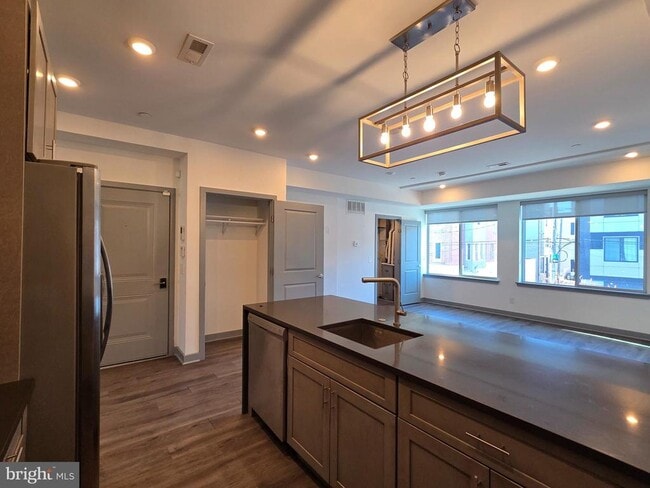 Photo - 413 W Berks St Unit 2