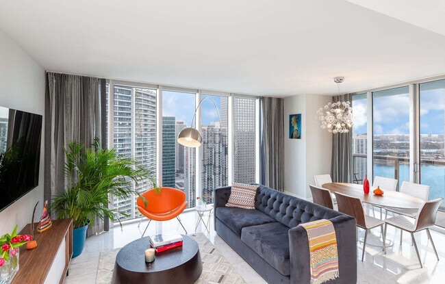 Building Photo - 485 Brickell Ave Unit ID1240502P Rental