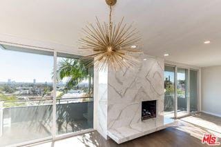 Photo - 8401 Fountain Ave