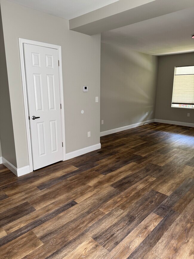 Photo - 1356 E 17th Ave