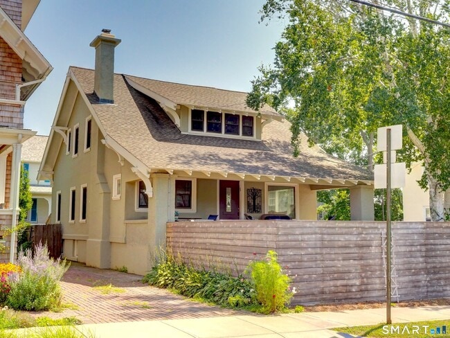 Building Photo - 1164 Ocean Ave