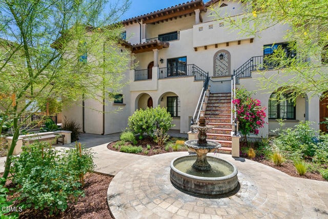 Photo - 388 S Los Robles Ave