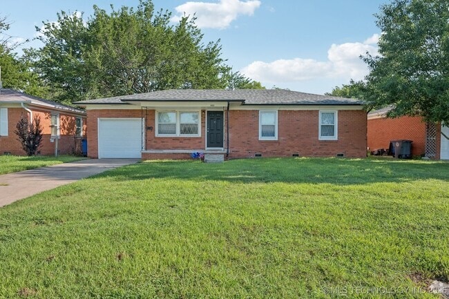 Building Photo - 9115 E Latimer Pl Rental