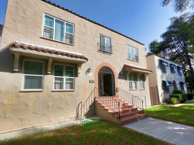 Photo - 140 Carr Dr Unidad 3