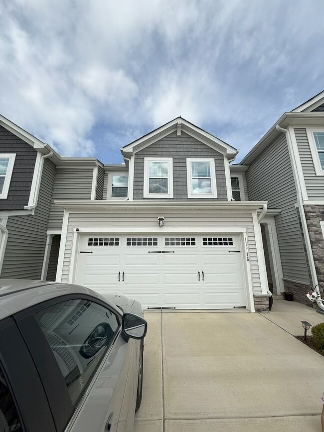 Photo - 119 Anise Ln