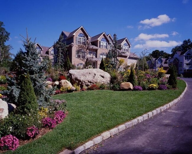 Photo - 42 Pinnacle Dr Unit 42