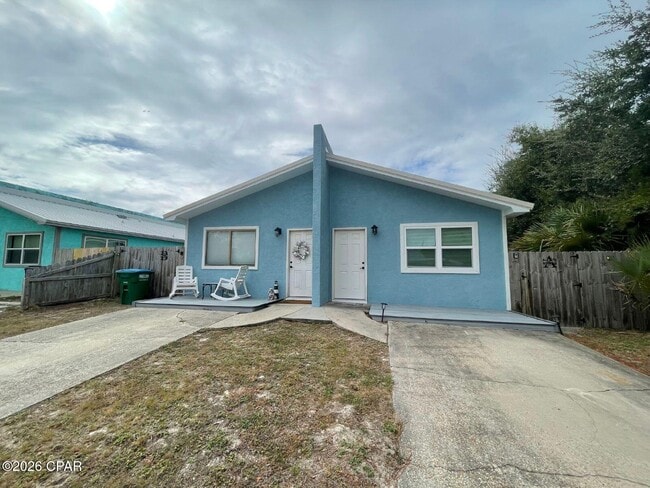 Building Photo - 8201 Sunset Ave