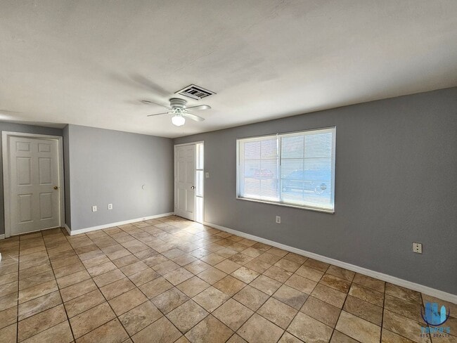 Photo - 3 Bed | 1.5 Bath Home for Rent in Holiday *MOVE-IN SPECIAL*