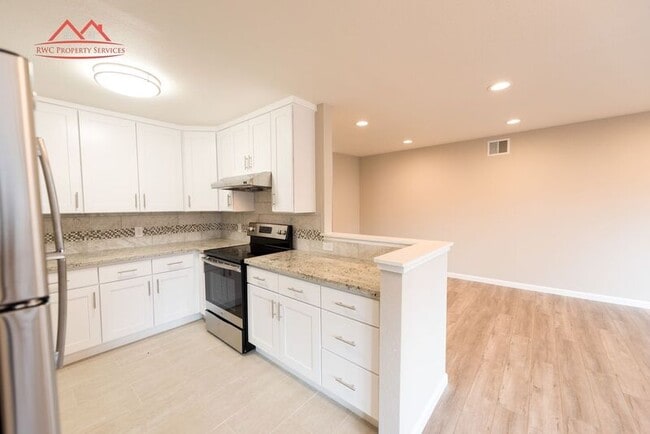 Building Photo - 1823 El Parque Ct Unit C Rental